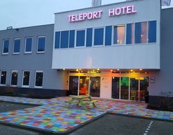 Amsterdam Teleport Hotel Genel