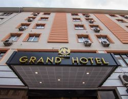 An Grand Hotel Genel