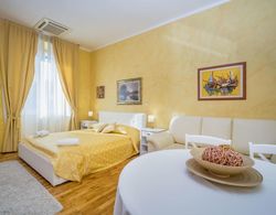 Apartments and Rooms Villa Rossella 2 İç Mekan