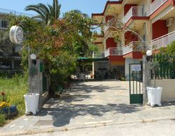 Anestis Apartments Dış Mekan