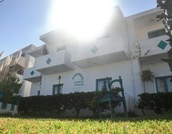 Angela Thalia Apartments Dış Mekan