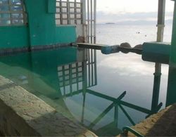 Anthonys Beach Resort Havuz