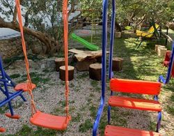 Antisa - With Playground - A1 jug Dış Mekan