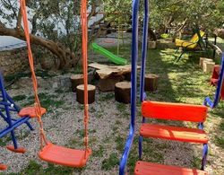 Antisa - With Playground - A2 Sjever Dış Mekan
