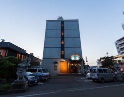 APA Hotel Tsubamesanjo-Ekimae Dış Mekan