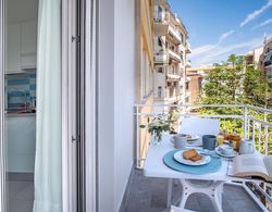 Appartamento Leone Rosso With Private Terrace Air Conditioning and Internet Wi-fi Oda