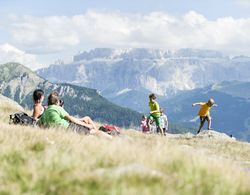 Aquila Dolomites Residence Genel