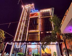 Hotel Aradhna Inn by ShriGo Hotels Dış Mekan