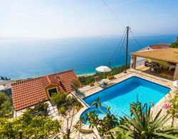 Villa Aris Large Private Pool Walk to Beach Sea Views A C Wifi - 2453 Oda