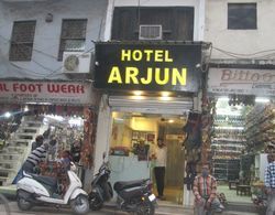 Hotel Arjun Dış Mekan