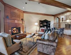 Arrowhead Village Condo - 206 Seasons Lodge Oda Düzeni