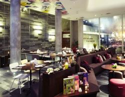 Artotel Thamrin Jakarta Yeme / İçme