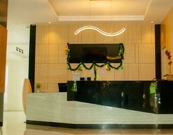 Hotel Aruni Ancol Lobi