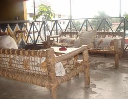 Arusha Backpackers Hotel - Hostel İç Mekan