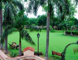 Ashok Country Resort Dış Mekan