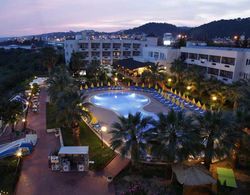 Aska Bayview Resort Havuz