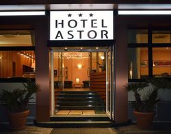 Hotel Astor Genel