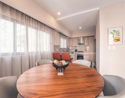 Apartment at Regatta Living - 302 Breakfast Included Oda
