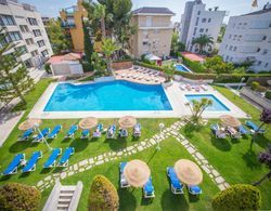 Atenea Park Suites & Apartments Havuz