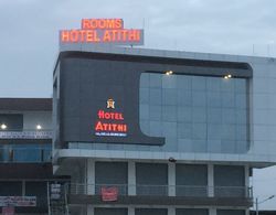 Hotel Atithi Dış Mekan