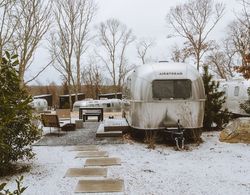 AutoCamp Catskills Öne Çıkan Resim