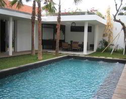 Avani Seminyak Bali Resort Havuz