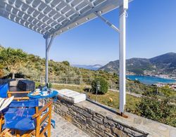 Villa Avaton With Magnificent sea View and Skopelos Town Dış Mekan
