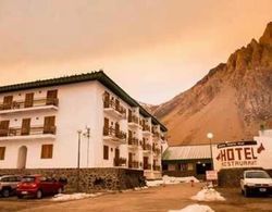 Ayelen - Hotel de Montaña Dış Mekan