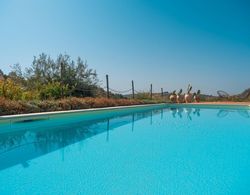Villa Azalo With Private Pool Oda