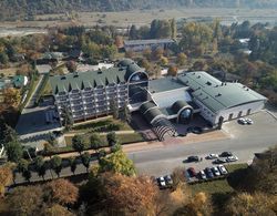 Azimut Hotel Nalchik Dış Mekan
