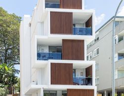 Azure Apartments Dış Mekan