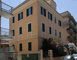 B&B Roma Appia Davila 25 Genel