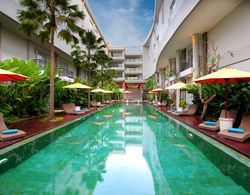 b Hotel Bali & Spa Genel