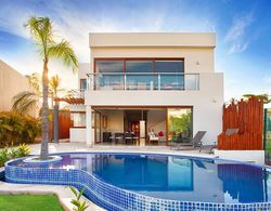 B Nayar Family Luxury Suites & Villas Residences - Ocean View & All Inclusive Available Oda Manzaraları