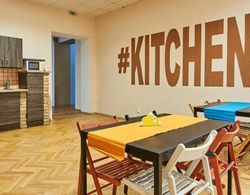 B3 Hostel Budapest Kahvaltı