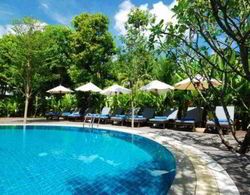 Baan Amphawa Resort and Spa Samut Songkhram Havuz
