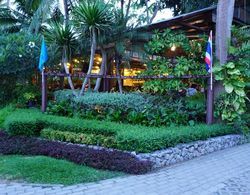 Baan Klang Aow Beach Resort Dış Mekan