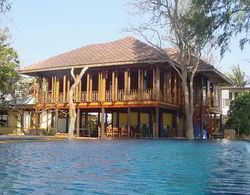 Baan Talay Dao Resort Havuz