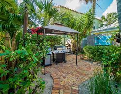 Bahama Breeze Bungalow Vacation Rental, Beach, Shops & Restaurants! Dış Mekan