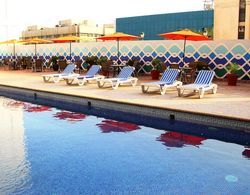 Bahrain International Hotel Dış Mekan