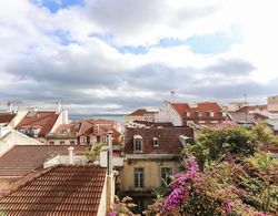 Bairro Alto Views in Lisboa Ciudad Oda