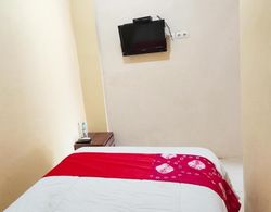Bakom Inn Syariah - Standard Single Room Mülk Olanakları