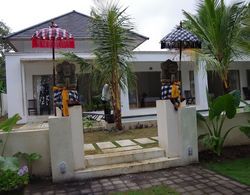 Bali Taman Sari Villa & Restaurant Dış Mekan