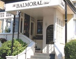 Balmoral Hotel Dış Mekan
