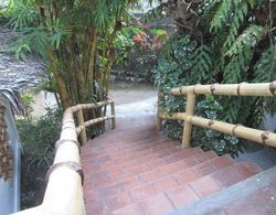 Bamboo Bungalows Dış Mekan