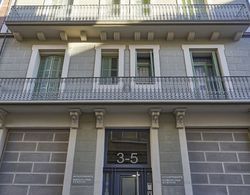 Barcelona Sants Station Apartments Dış Mekan