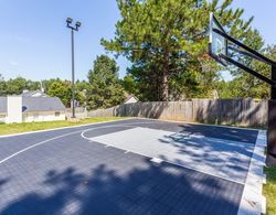 Basketball Court Cozy 3 BR in Decatur Genel