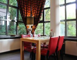 Bastion Hotel Amsterdam Zuidwest Yeme / İçme