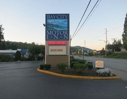 Bay City Motor Inn Genel