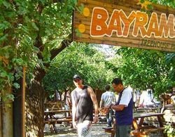 Bayrams Tree Houses Genel